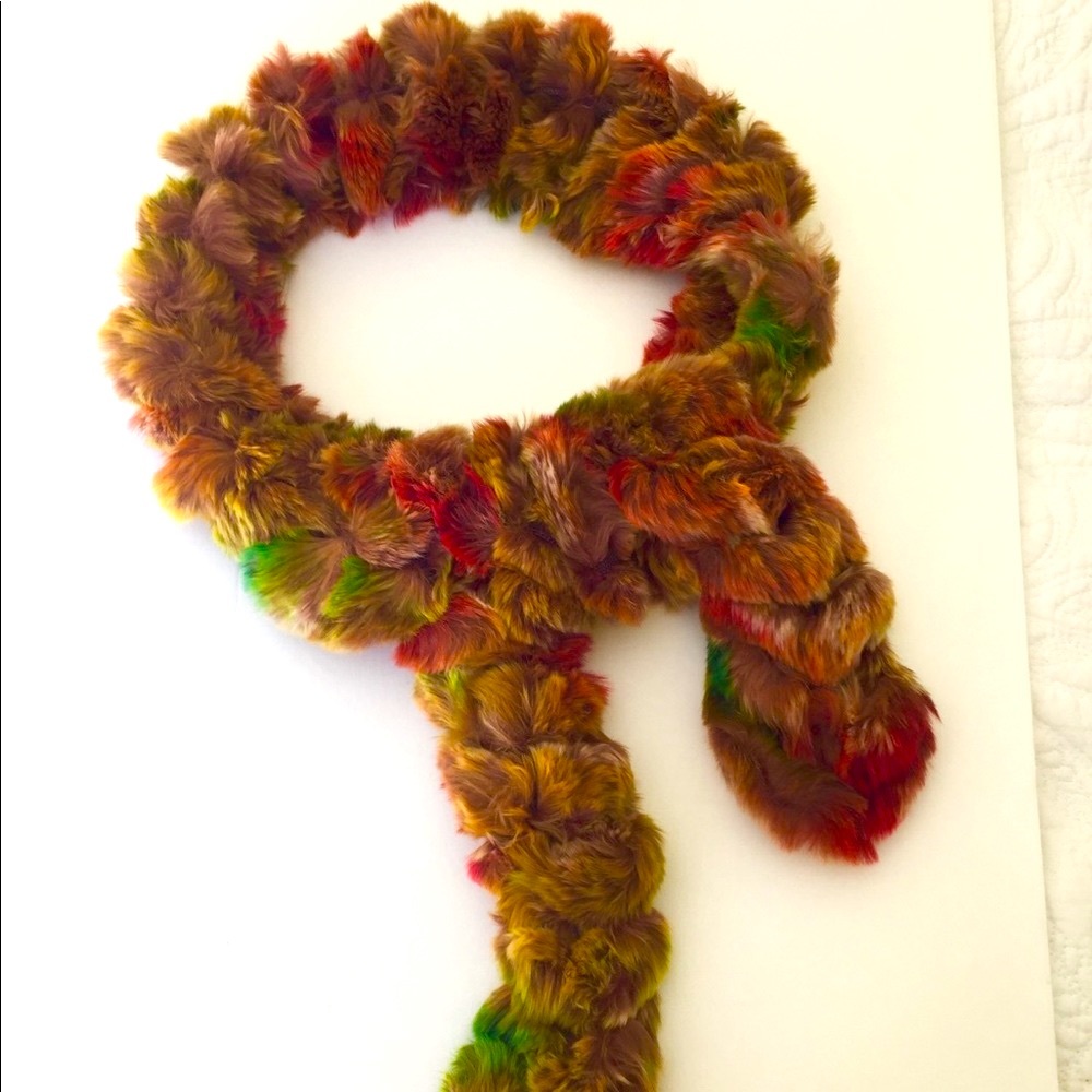 Soft & warm real fur winter scarf tan based colorblend red and green